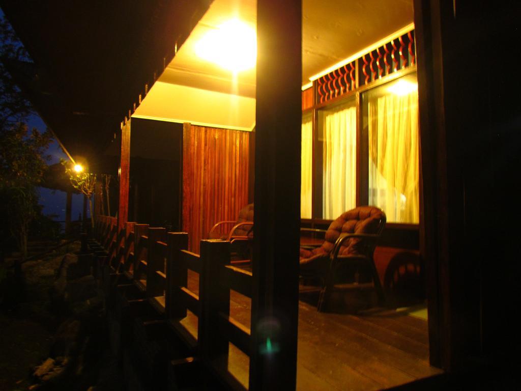 Carolina Hotel Tuk Tuk Room photo